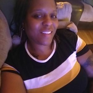 Meet your Posher, Dionne